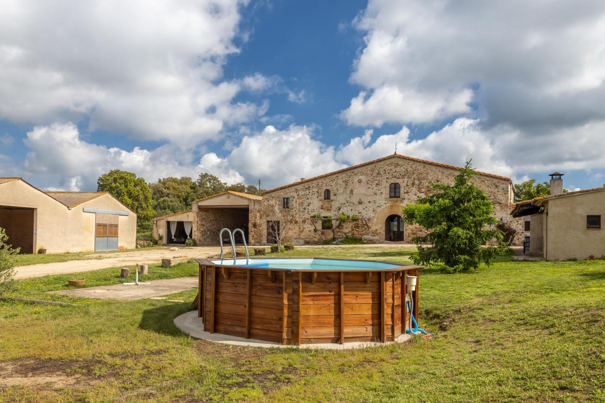 La Pahissa De Can Abras Casa Rural Girona Luaran gambar